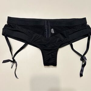 FREDERICK’S Of Hollywood Seduction Black Strappy Garter Panty Lingerie Mesh S